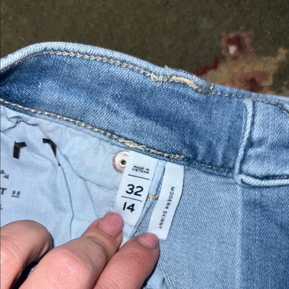 LOFT Light Blue Skinny Jeans with Star Embroidery - Picture 5 of 7